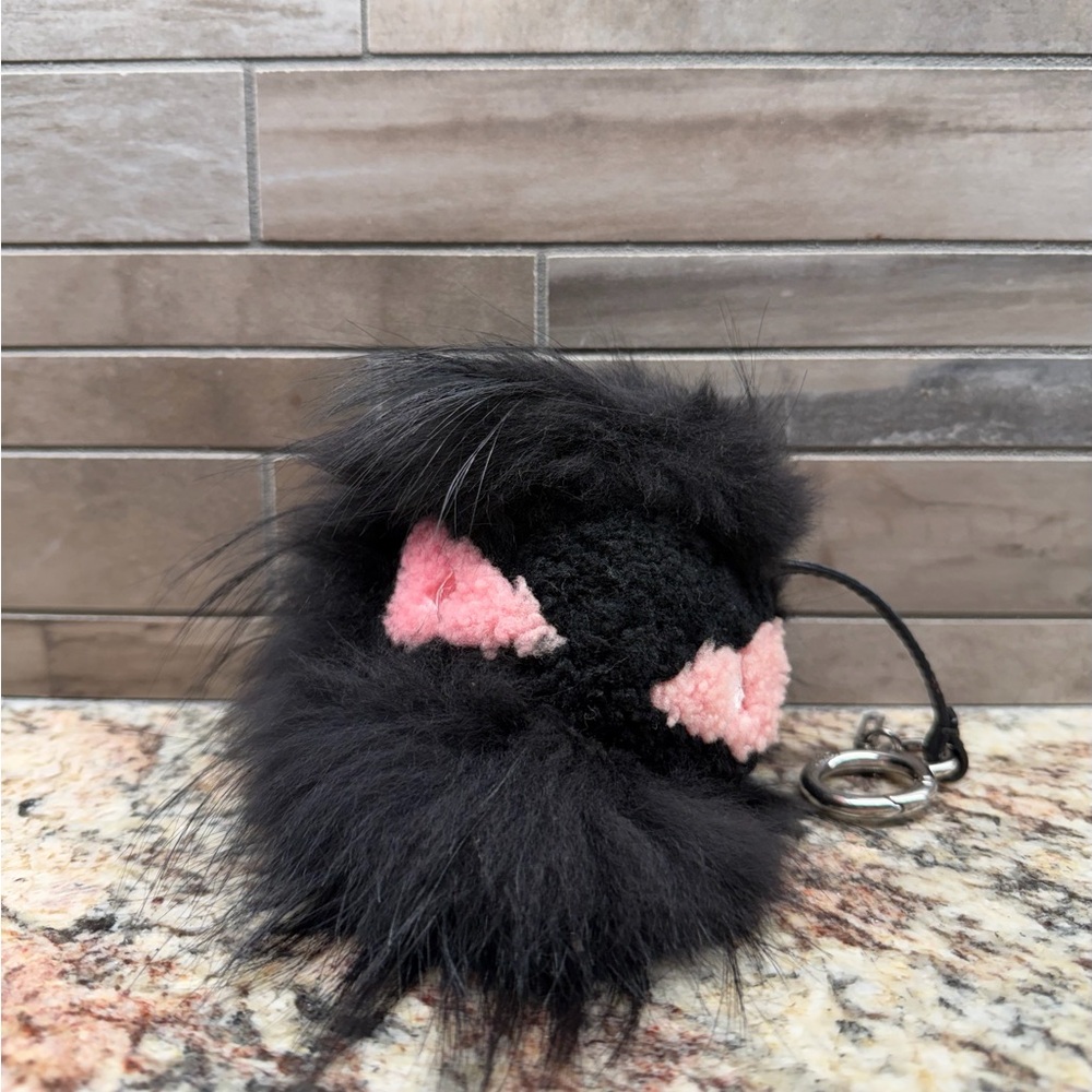 👾RARE Fendi Fox Fur Shearling Pinky Punky Monster Bag Bug Charm - Picture 6 of 14